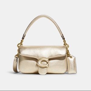 Coach Pillow Tabby 18 Mettalic Soft Gold bag. BRAND NEW